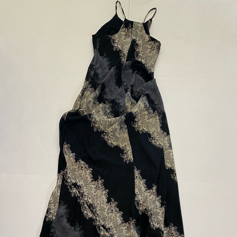 All That Jazz Elegant Black and Cream Women's Dress - Picture 5 of 6